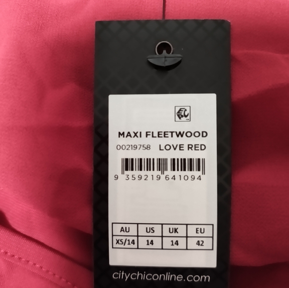 New Elegant Red Wrap Dress / Size 14 - Picture 9 of 12